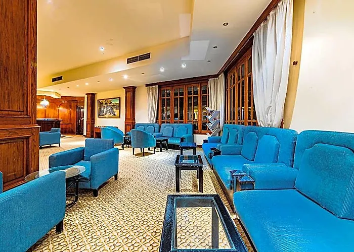 The Grand Hotel, Hotel 4*